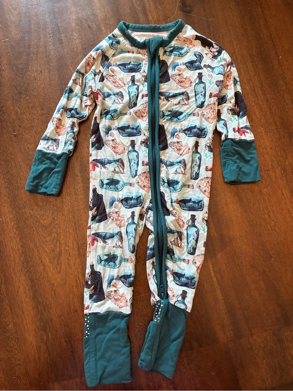 Fletch Brand Snoozer Pajamas 0-3 Months Romper Sleeper Bamboo Treasure Shark Boy